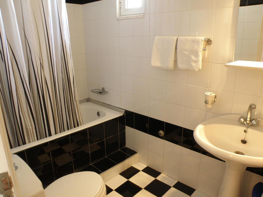 Colonial Family Apartment #3 ฟาลิรากี ภายนอก รูปภาพ