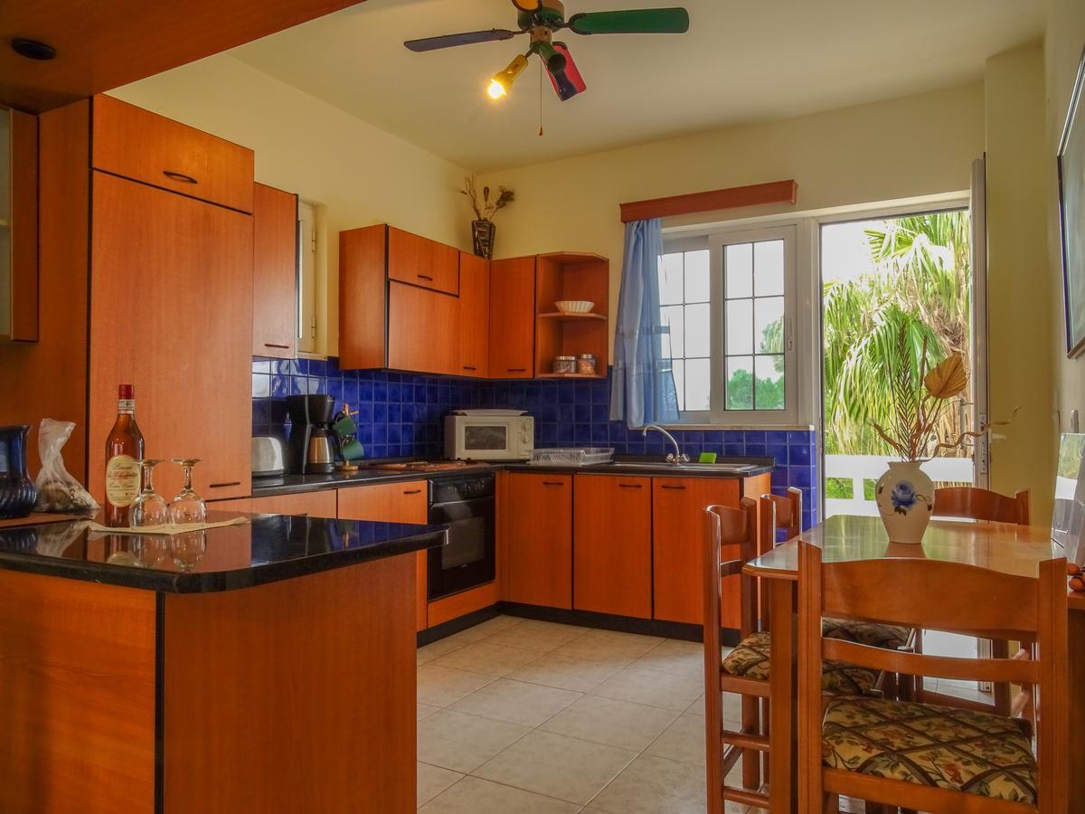 Colonial Family Apartment #3 ฟาลิรากี ภายนอก รูปภาพ